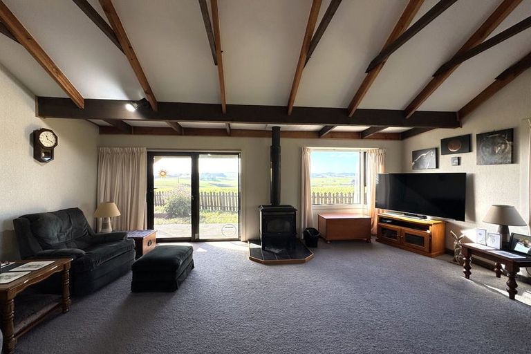 Photo of property in 2 Ridgwell Place, Stirling, 9231