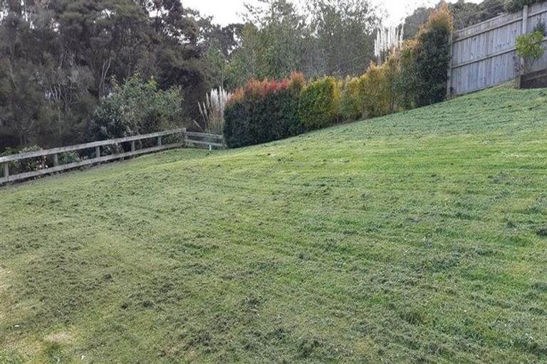 Photo of property in 7 Albertine Place, Greenhithe, Auckland, 0632