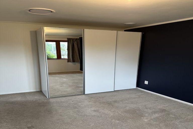 Photo of property in 660 Te Atatu Road, Te Atatu Peninsula, Auckland, 0610