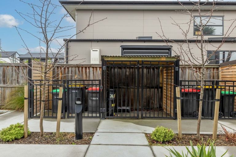 Photo of property in 9/129 Sherborne Street, St Albans, Christchurch, 8014