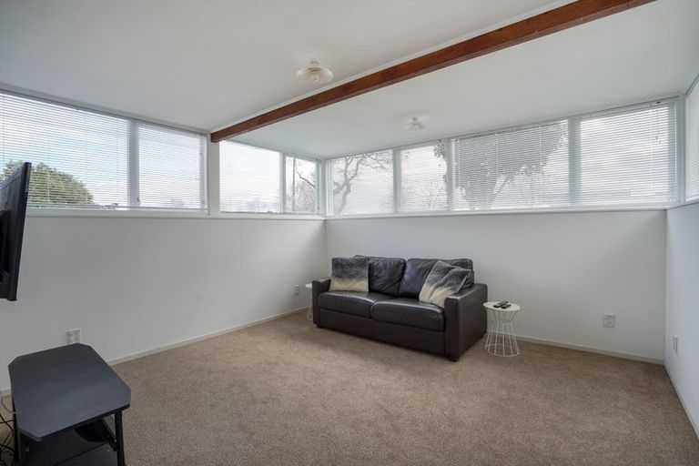 Photo of property in 704 Pioneer Highway, Takaro, Palmerston North, 4412