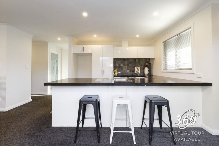 Photo of property in 40a Weston Avenue, Roslyn, Palmerston North, 4414
