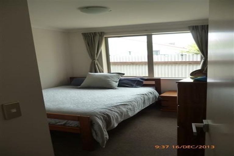 Photo of property in 13/4 Harkness Place, Westport, 7825