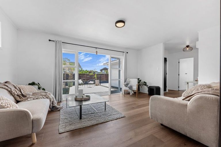 Photo of property in 19 Ben Lora Place, Mangere East, Auckland, 2024