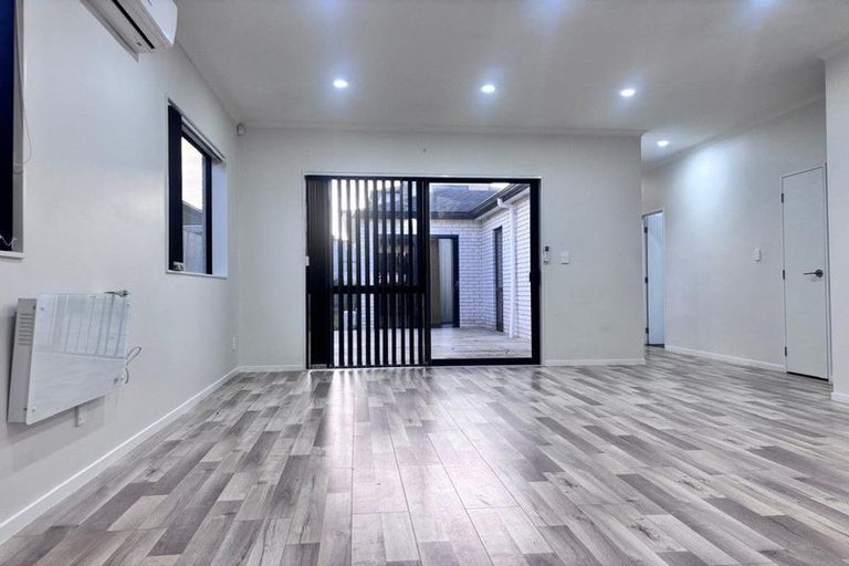 Photo of property in 46a Adams Road South, Pukekohe, 2120