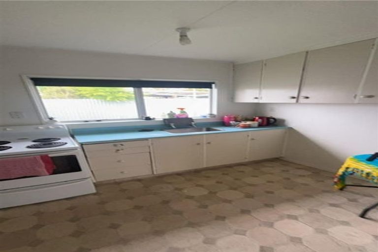 Photo of property in 2/5 Monmouth Place, Tamatea, Napier, 4112