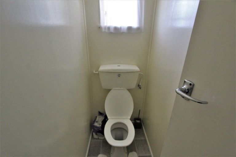 Photo of property in 29 Kupe Place, Tokoroa, 3420