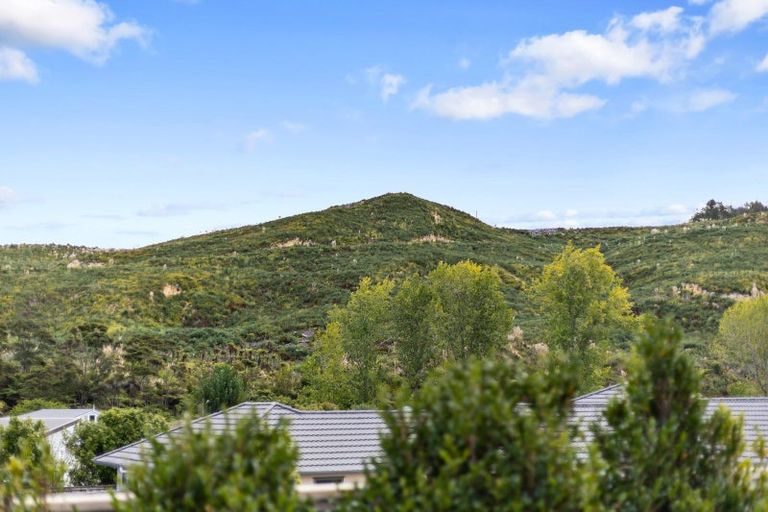 Photo of property in 18 Applemoors Way, Riverhead, 0820