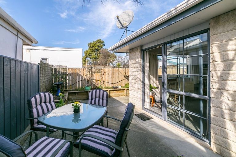 Photo of property in 54 Cambridge Terrace, Masterton, 5810