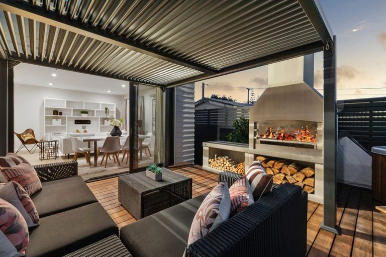 Photo of property in 4 Livingstone Street, Milford, Auckland, 0620