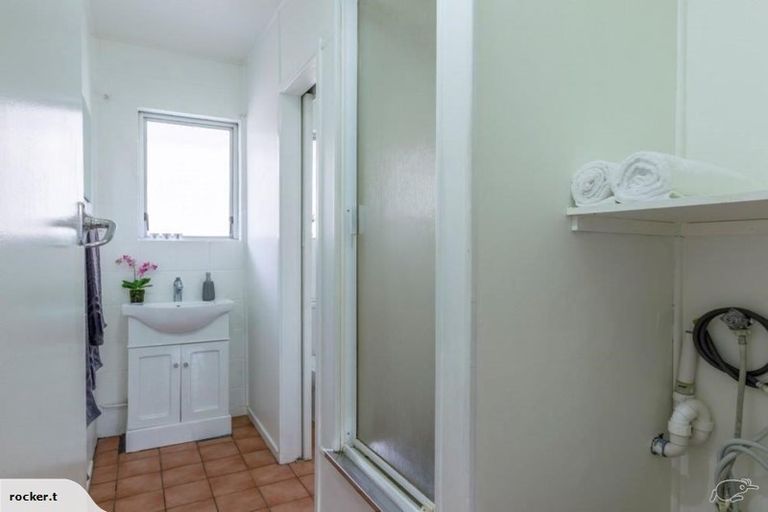 Photo of property in 4/6 Opoia Road, Hamilton East, Hamilton, 3216