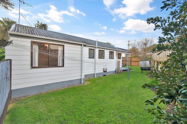 Photo of property in 132 Osprey Drive, Welcome Bay, Tauranga, 3112
