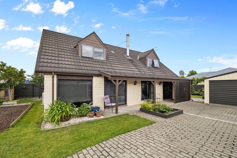 Photo of property in 162 Mcmurdo Street, Tinwald, Ashburton, 7700