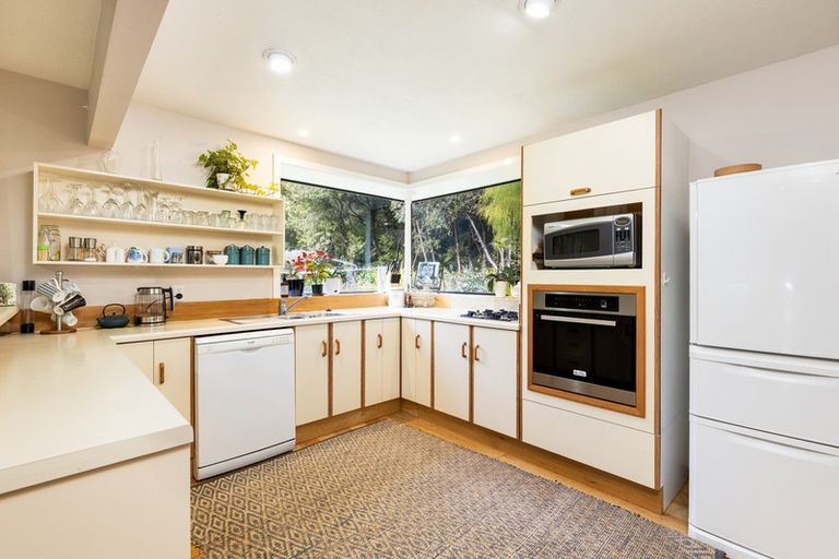 Photo of property in 12 St Omer Road, Saint Omer, Picton, 7282