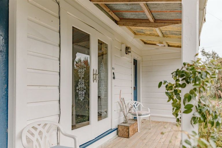 Photo of property in 60 Waverley Street, Karamea, 7893