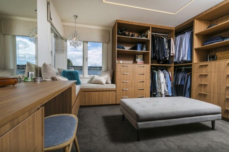 Photo of property in 31 Seacliffe Avenue, Belmont, Auckland, 0622