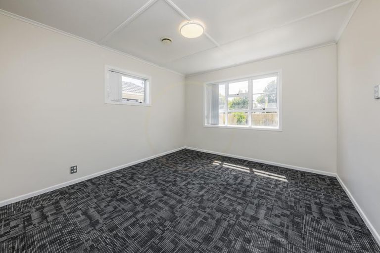 Photo of property in 39 Walters Road, Takanini, 2112