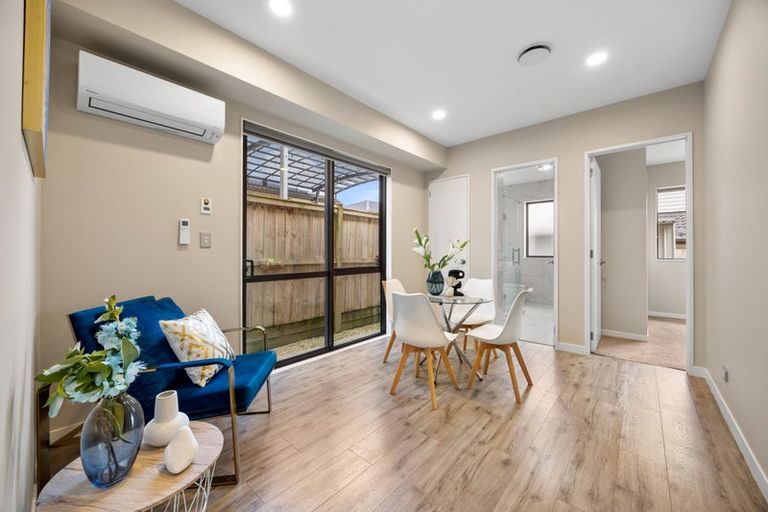 Photo of property in 67 Drumbuoy Drive, Flat Bush, Auckland, 2019