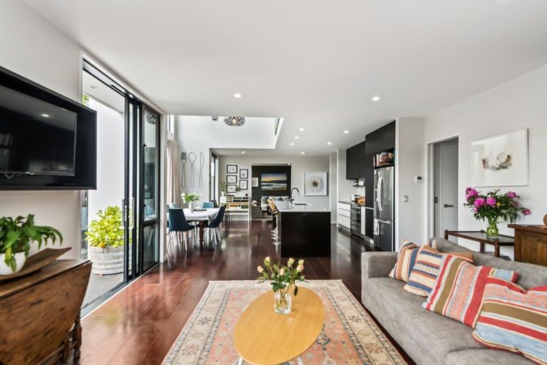 Photo of property in 15a Garden Road, Merivale, Christchurch, 8014