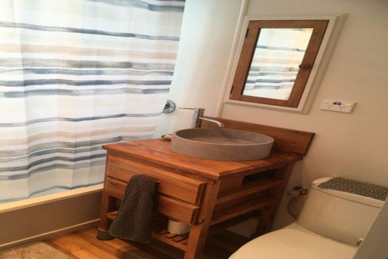 Photo of property in 47 Tennis Court Road, Raumati South, Paraparaumu, 5032