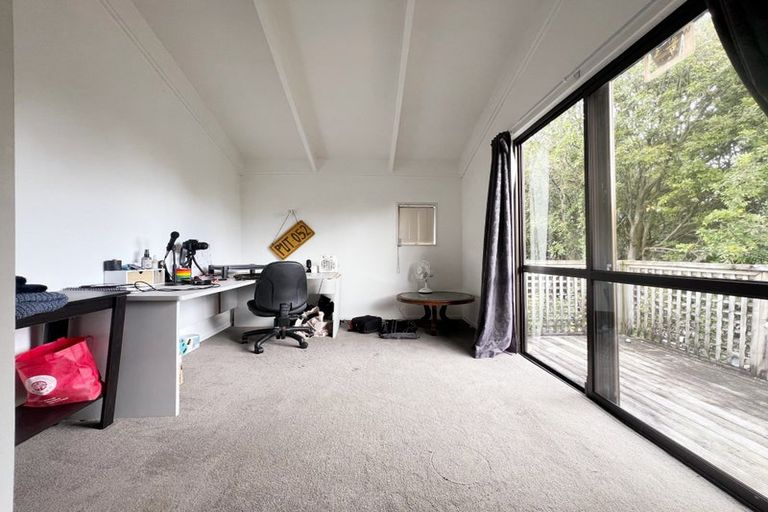 Photo of property in 2/87 Hillsborough Road, Hillsborough, Auckland, 1042