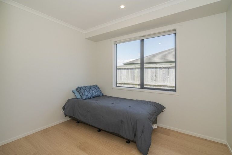 Photo of property in 24 Debenham Drive, Whitianga, 3510