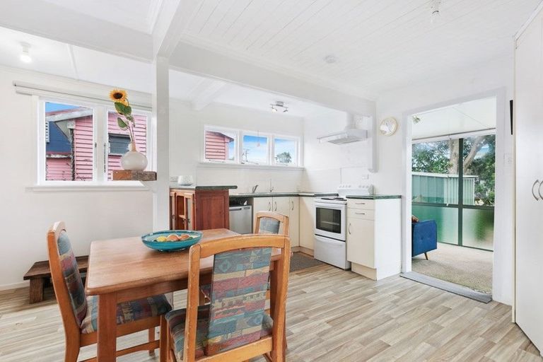 Photo of property in 18 Brighton Road, Waihi Beach, 3611