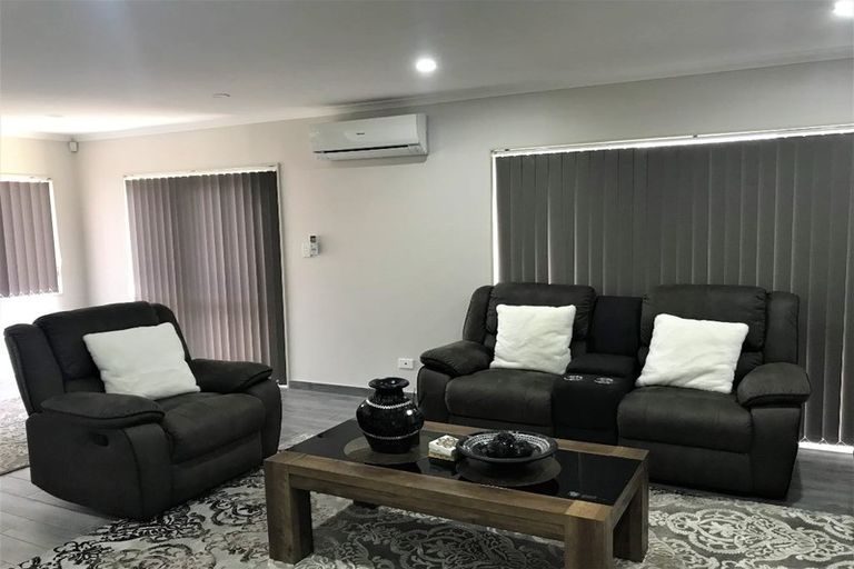 Photo of property in 77a Puhinui Road, Papatoetoe, Auckland, 2104