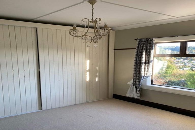 Photo of property in 19 Mataora Road, Kenmure, Dunedin, 9011