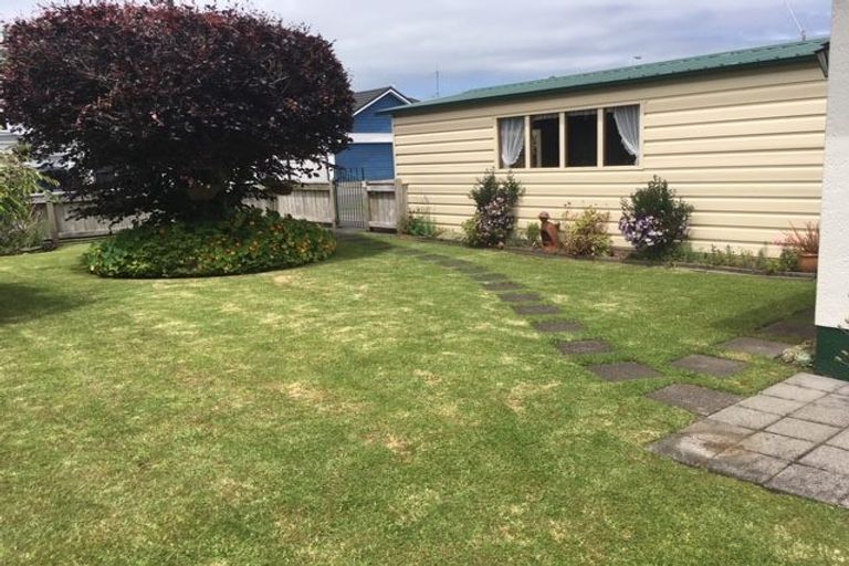 Photo of property in 5 Timandra Street, Welbourn, New Plymouth, 4312