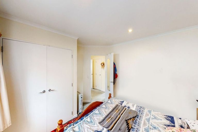 Photo of property in Miramar Villas, 7/6 Brussels Street, Miramar, Wellington, 6022