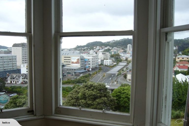 Photo of property in 26 Macdonald Crescent, Te Aro, Wellington, 6011