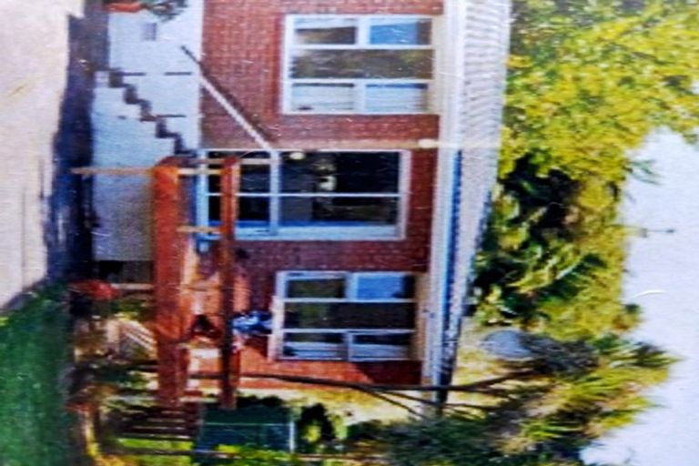 Photo of property in 2/26 Rewi Street, Torbay, Auckland, 0630