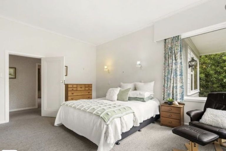 Photo of property in 4 Rimu Road, Kelburn, Wellington, 6012