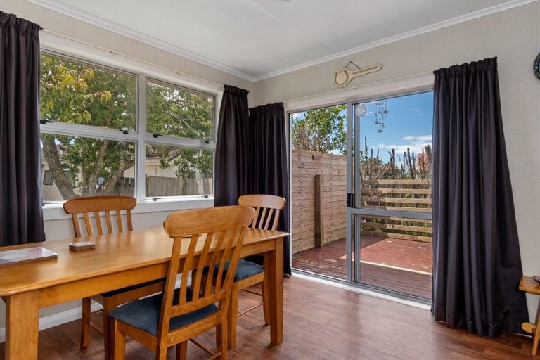 Photo of property in 18 Surrey Grove, Parkvale, Tauranga, 3112