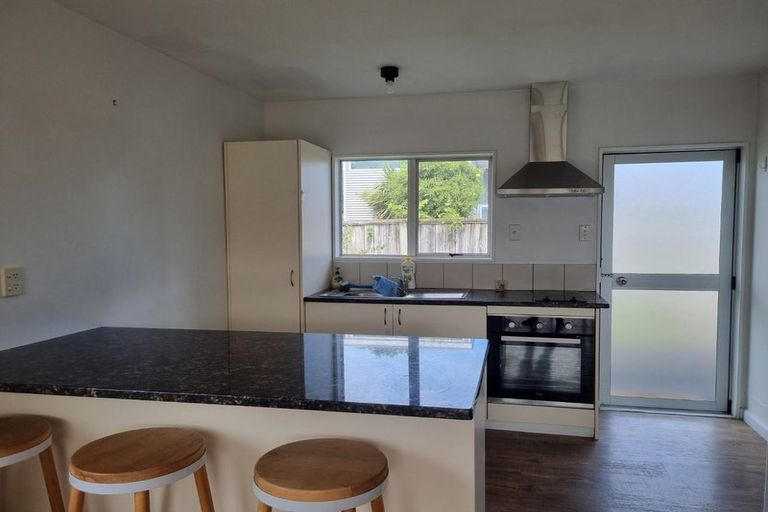 Photo of property in 81 Jellicoe Street, Martinborough, 5711