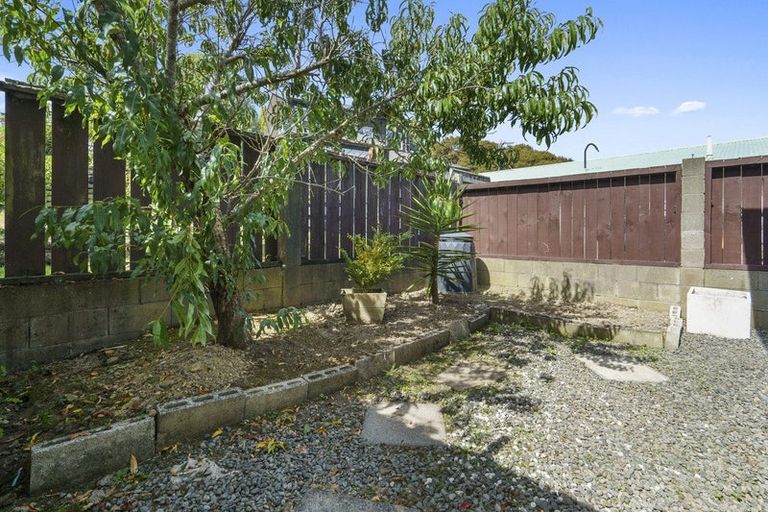 Photo of property in 15 Tweed Road, Papakowhai, Porirua, 5024
