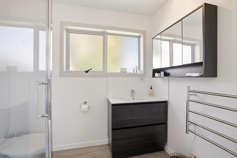 Photo of property in 16a Hamilton Avenue, Ilam, Christchurch, 8041