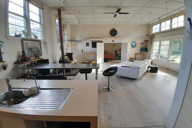 Photo of property in 1350 Lake Brunner Road, Inchbonnie, Kumara, 7875