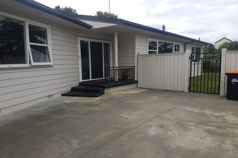 Photo of property in 79 Te Awe Awe Street, Hokowhitu, Palmerston North, 4410