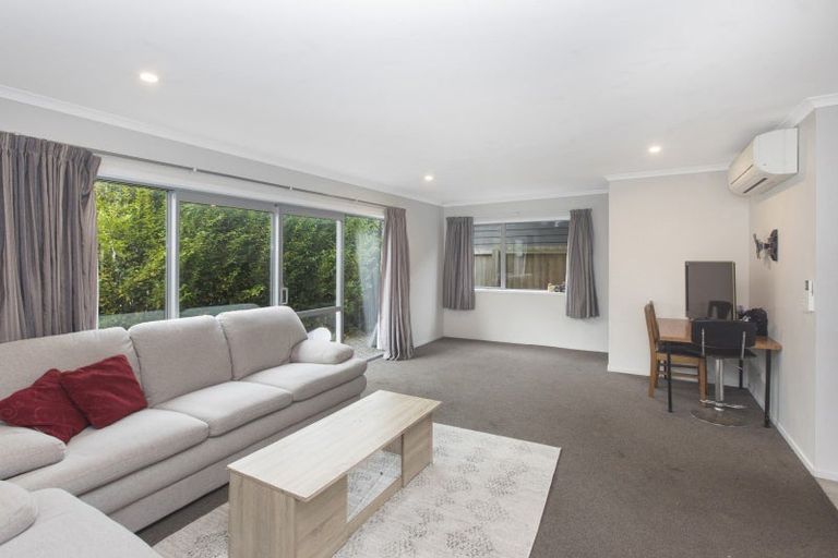 Photo of property in 2/116 Elizabeth Street, Riccarton, Christchurch, 8041