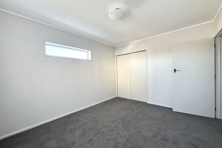 Photo of property in 15a Cypress Drive, Maungaraki, Lower Hutt, 5010
