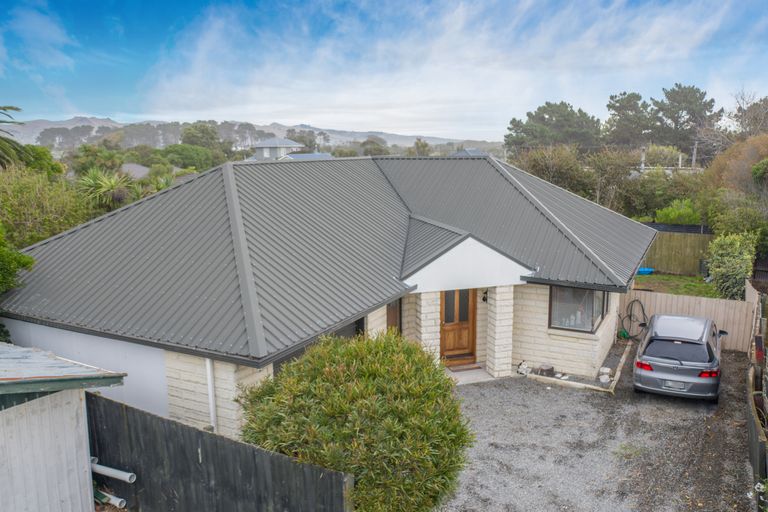 Photo of property in 108a Oram Avenue, New Brighton, Christchurch, 8061