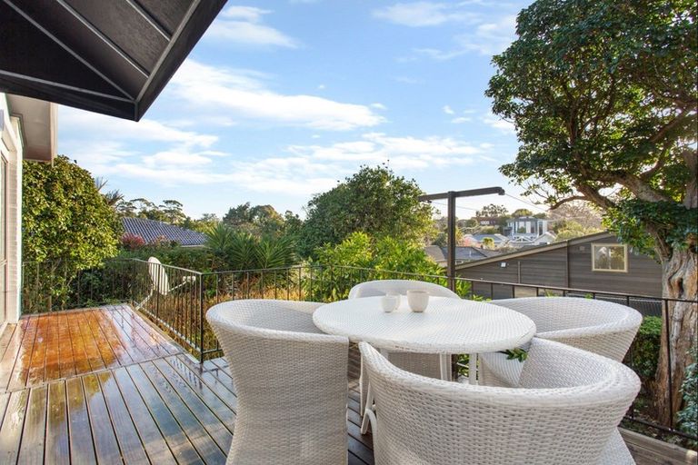 Photo of property in 15c Aratonga Avenue, Greenlane, Auckland, 1051