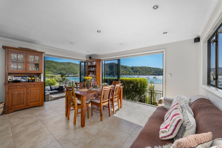 Photo of property in 354b Waikawa Road, Waikawa, Picton, 7220