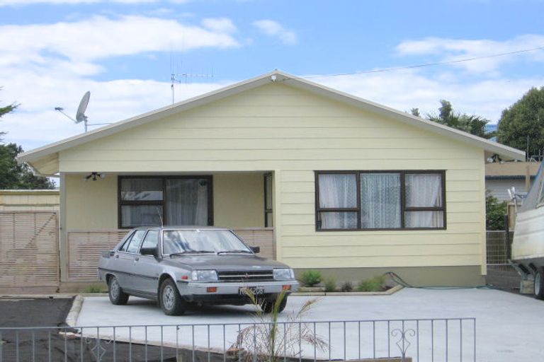 Photo of property in 13 Tatai Road, Bowentown, Katikati, 3177