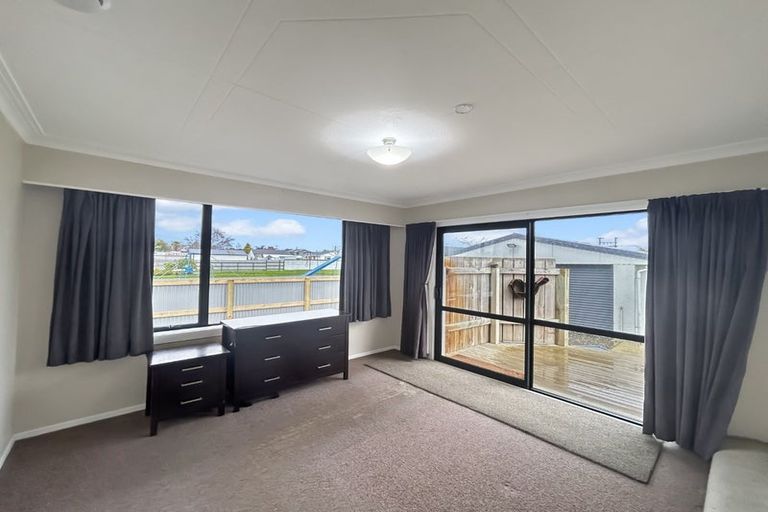 Photo of property in 137 Edinburgh Crescent, Waikiwi, Invercargill, 9810