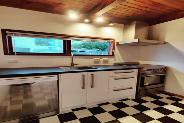 Photo of property in 70e Majoribanks Street, Mount Victoria, Wellington, 6011