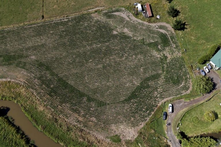 Photo of property in 3a Kitson Road, Aka Aka, Waiuku, 2682