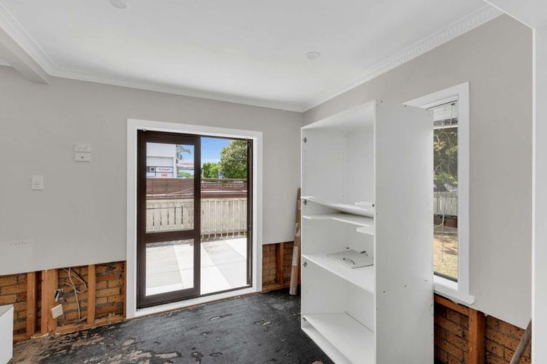 Photo of property in 8 Paerata Road, Pukekohe, 2120